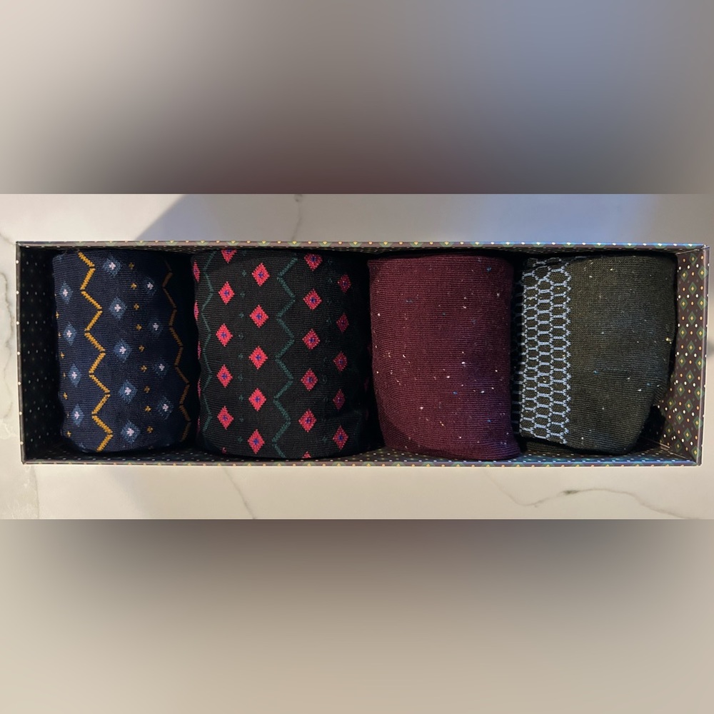 Men’s Bombas Gift Set - 4 Sock Pack (Plus 3 Ladies’ Pair)